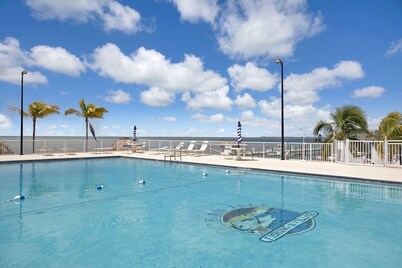 1 Island Hideaway in the Keys