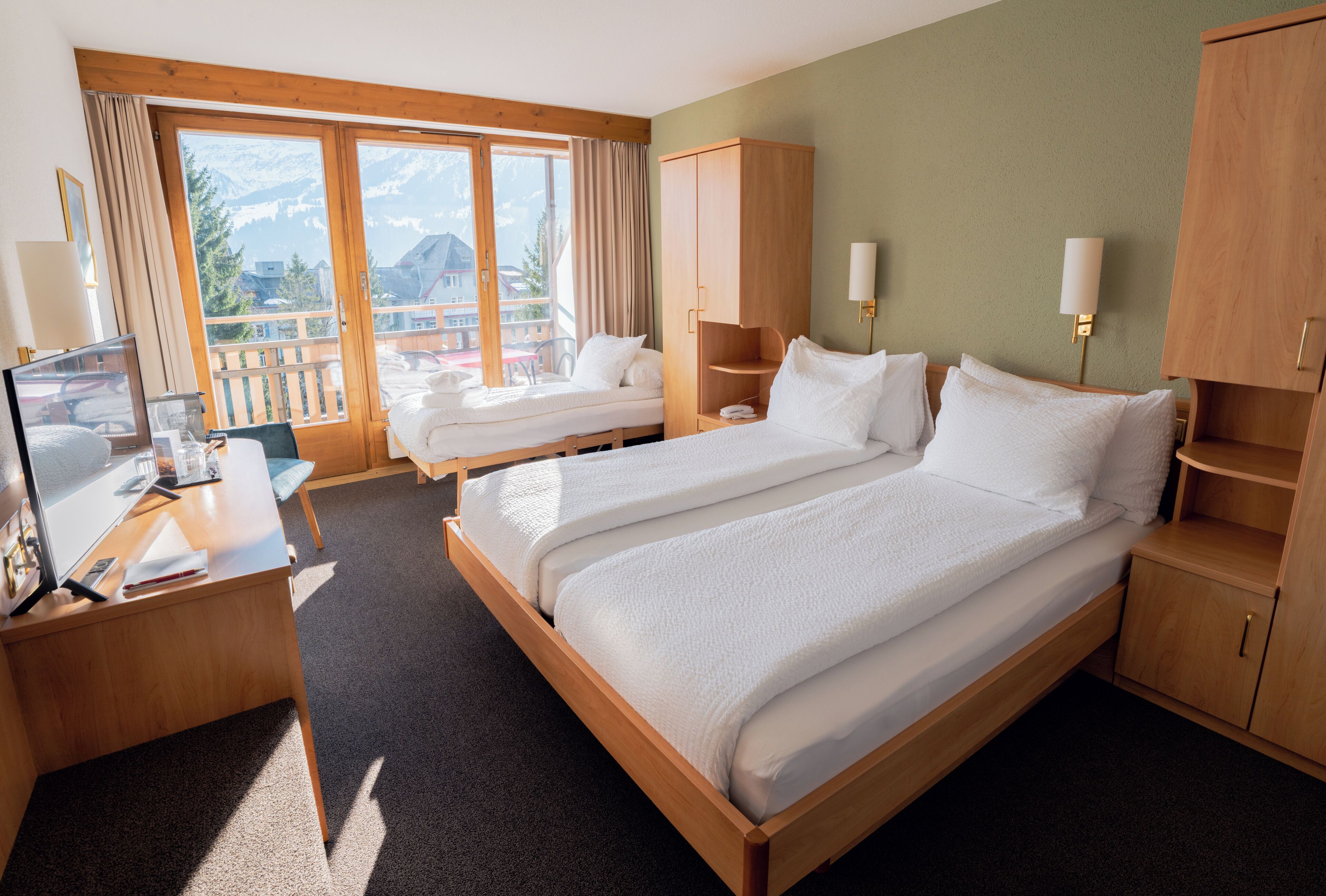 Family Double Room, 1 Bedroom, Balcony, Mountain View | Hypo-allergenic bedding, minibar, in-room safe, desk