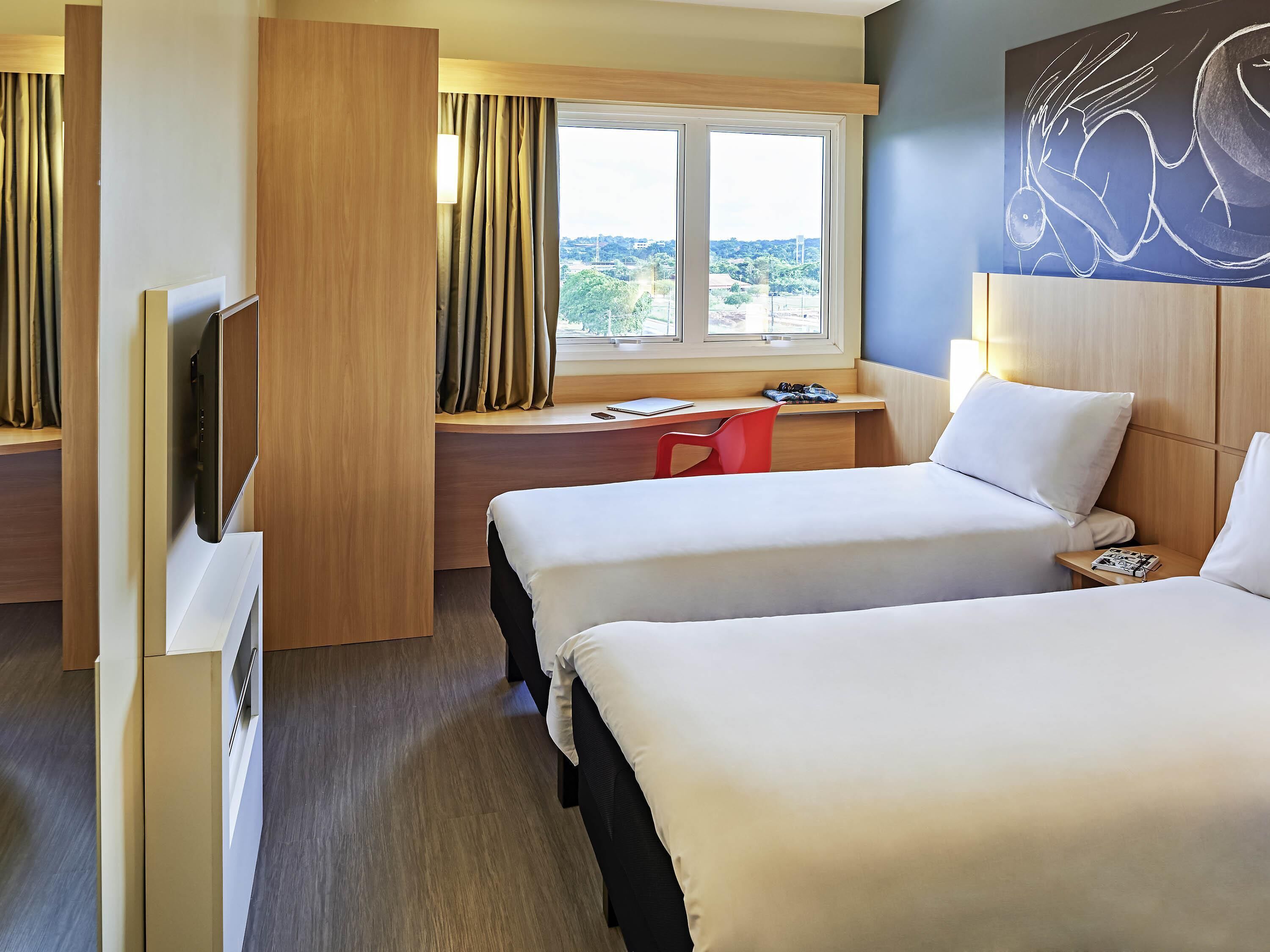 Minibar, in-room safe, desk, soundproofing