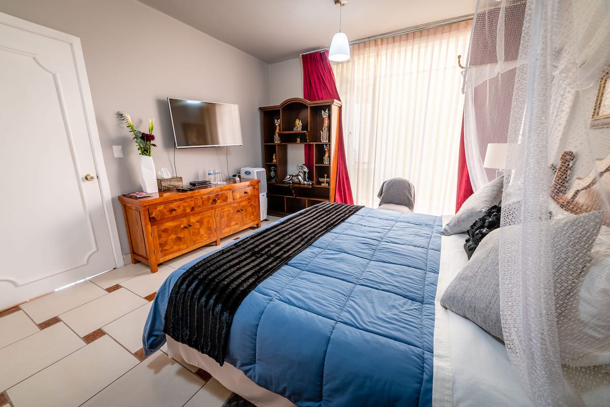 Junior Suite Obsidiana | 5 bedrooms, Egyptian cotton sheets, premium bedding