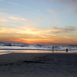 Na praia