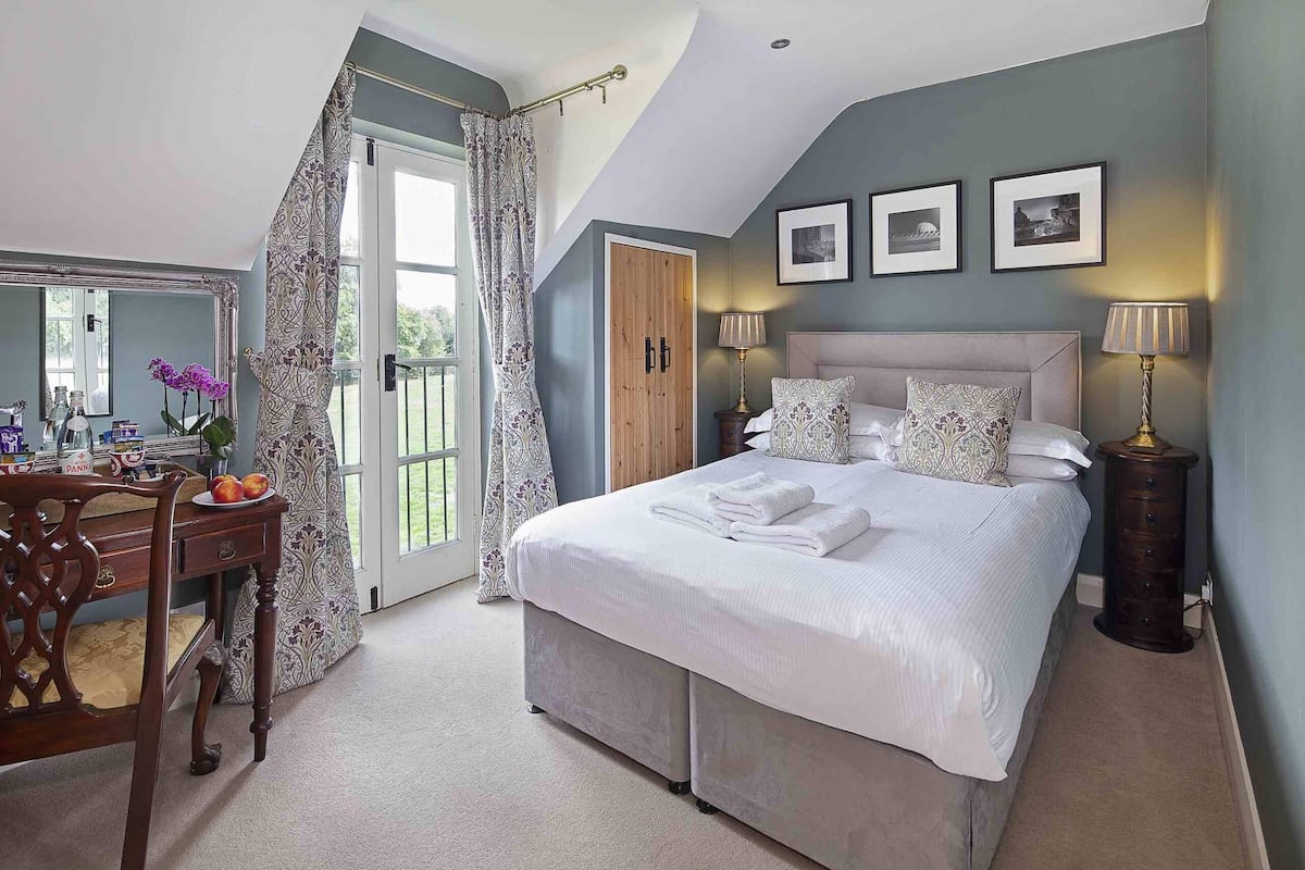 Standard Double Room, Ensuite, Garden View (Willow) | 1 bedroom