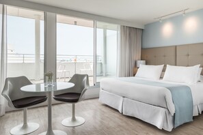 迷你吧、客房内保险箱、隔音、熨斗/熨板