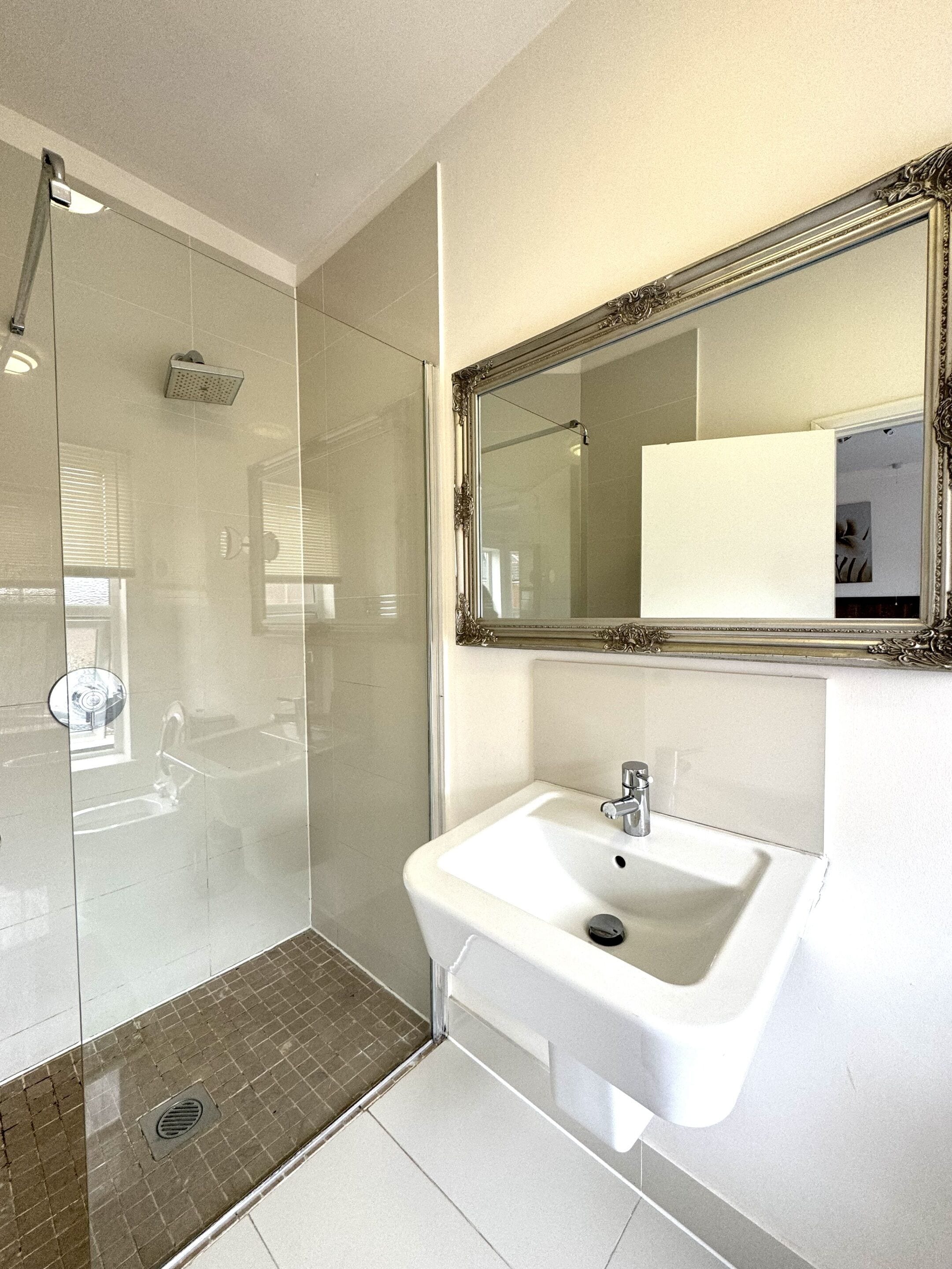 Foto - Riverside Hotel