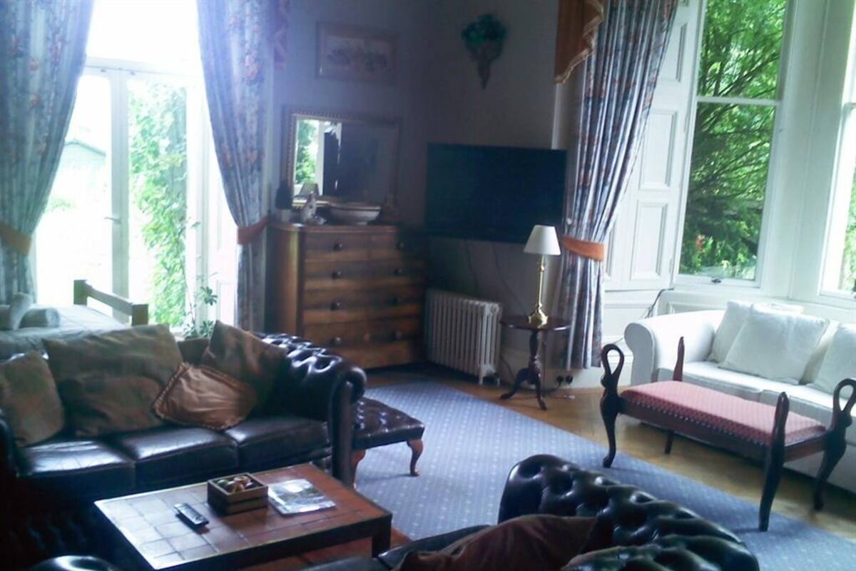 Standard-Vierbettzimmer, Gemeinschaftsbad
