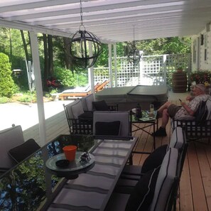 Sun deck