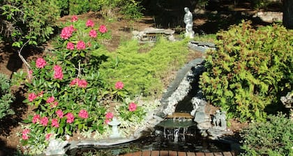 Alexandria House Bed & Breakfast