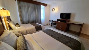 In-room safe, desk, laptop workspace, iron/ironing board