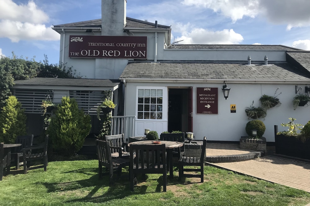 The Old Red Lion Inn