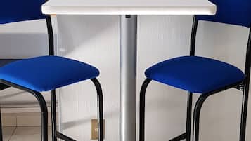 Executive Room, 2 Single Beds | Living room | 24-inch TV with digital channels