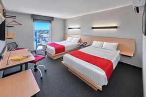 Desk, iron/ironing board, free WiFi, bed sheets - City Express by Marriott Matamoros (Matamoros)