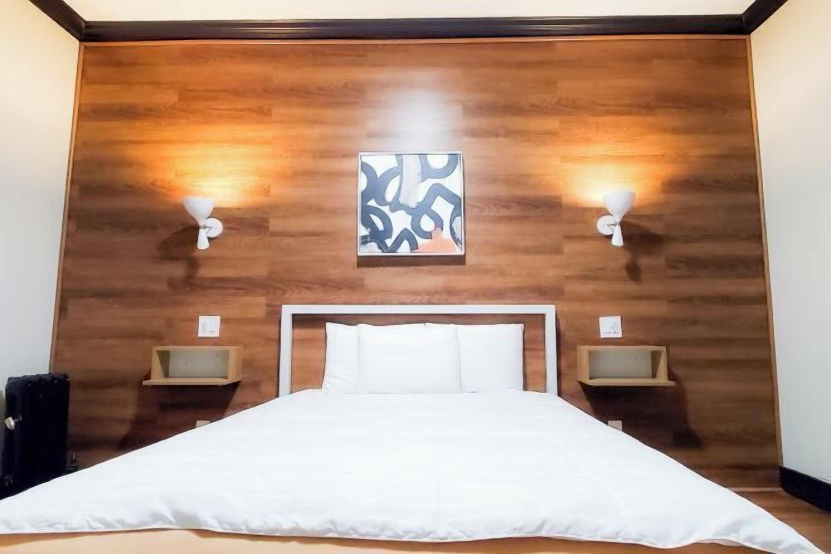 Wi-Fi gratuit, draps fournis