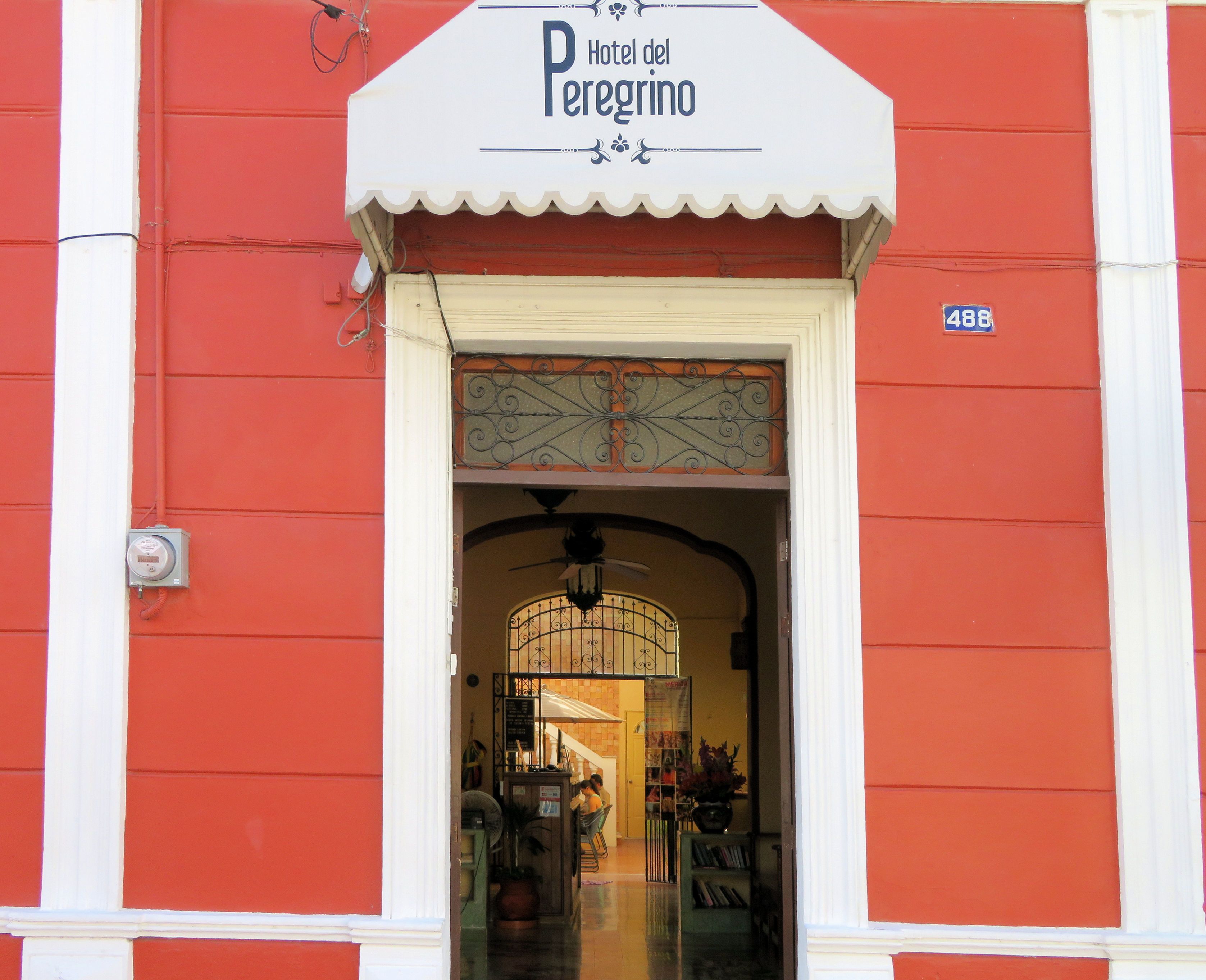 Entrada al alojamiento