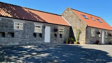 Feriehus - privat badeværelse (Daisy - 1 bedroom) | Udendørsområde