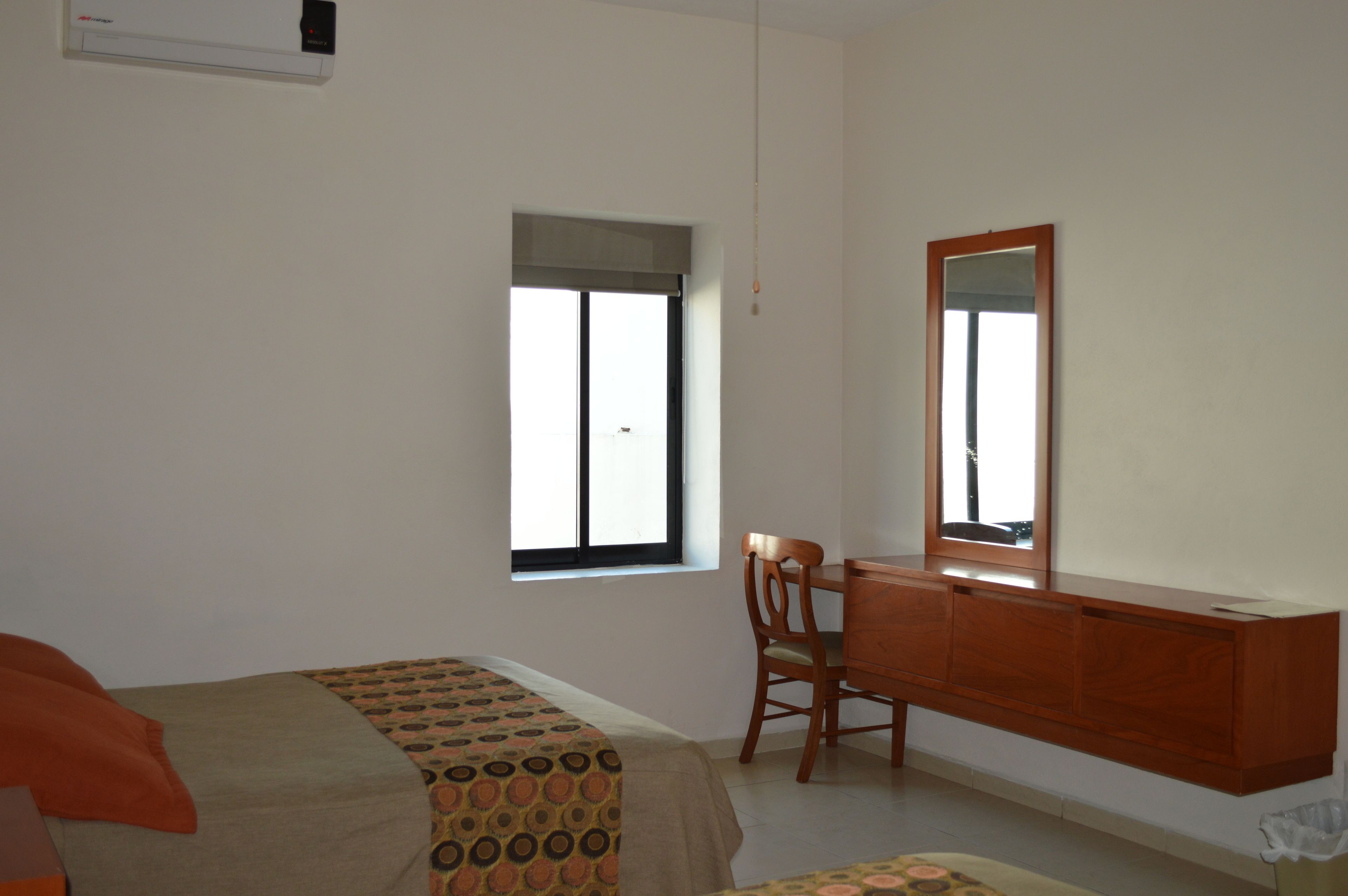standard double room | 1 bedroom, in-room safe, blackout curtains, iron/ironing board