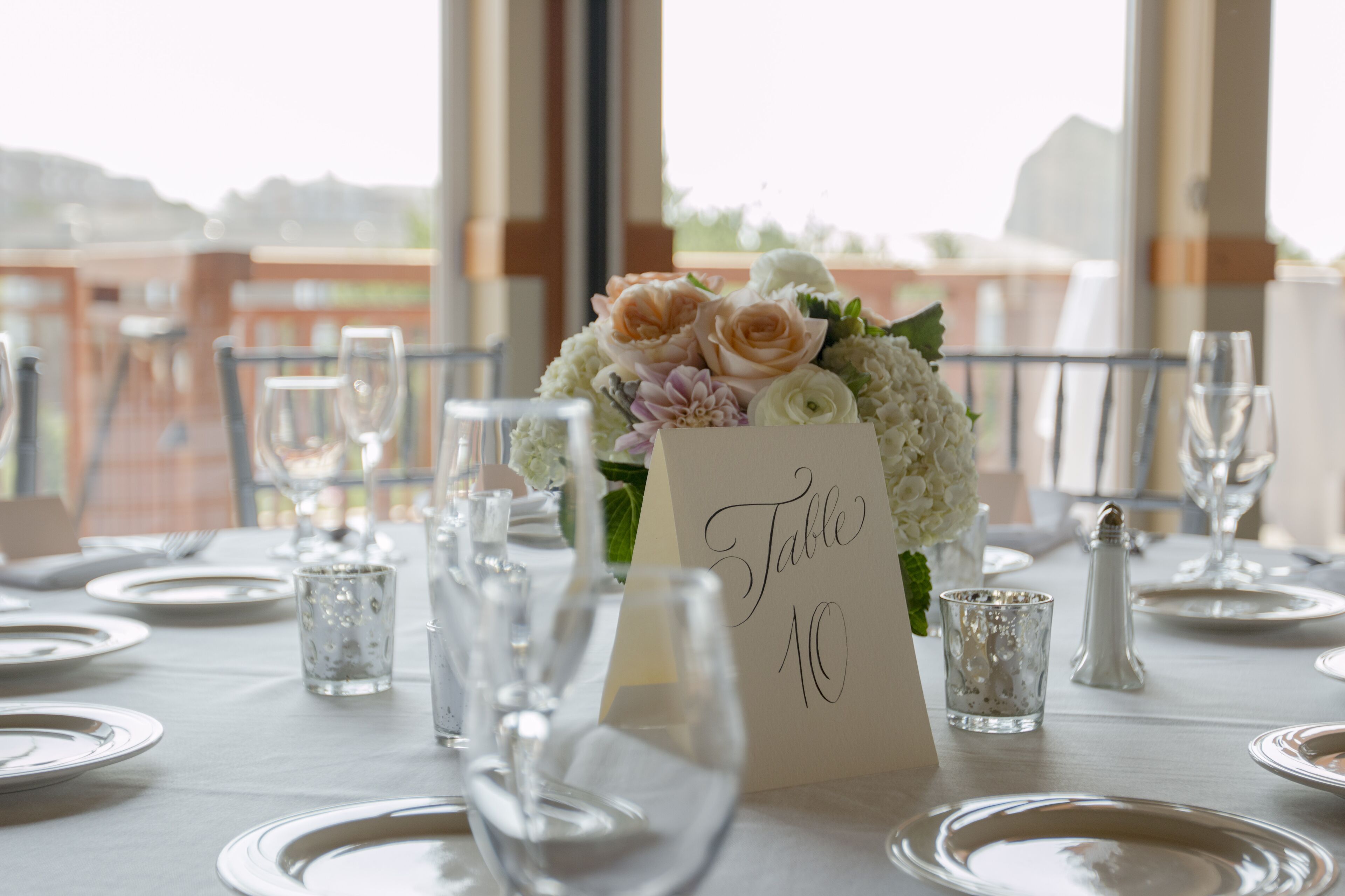 屋内結婚式場