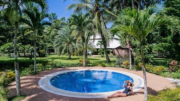 2 outdoor pools, pool umbrellas, sun loungers