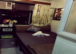 Standard Double Room | In-room safe, free WiFi - Skycity Hostel (Kowloon)
