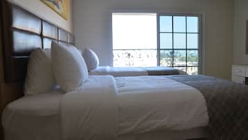 1 bedroom, in-room safe, desk, soundproofing