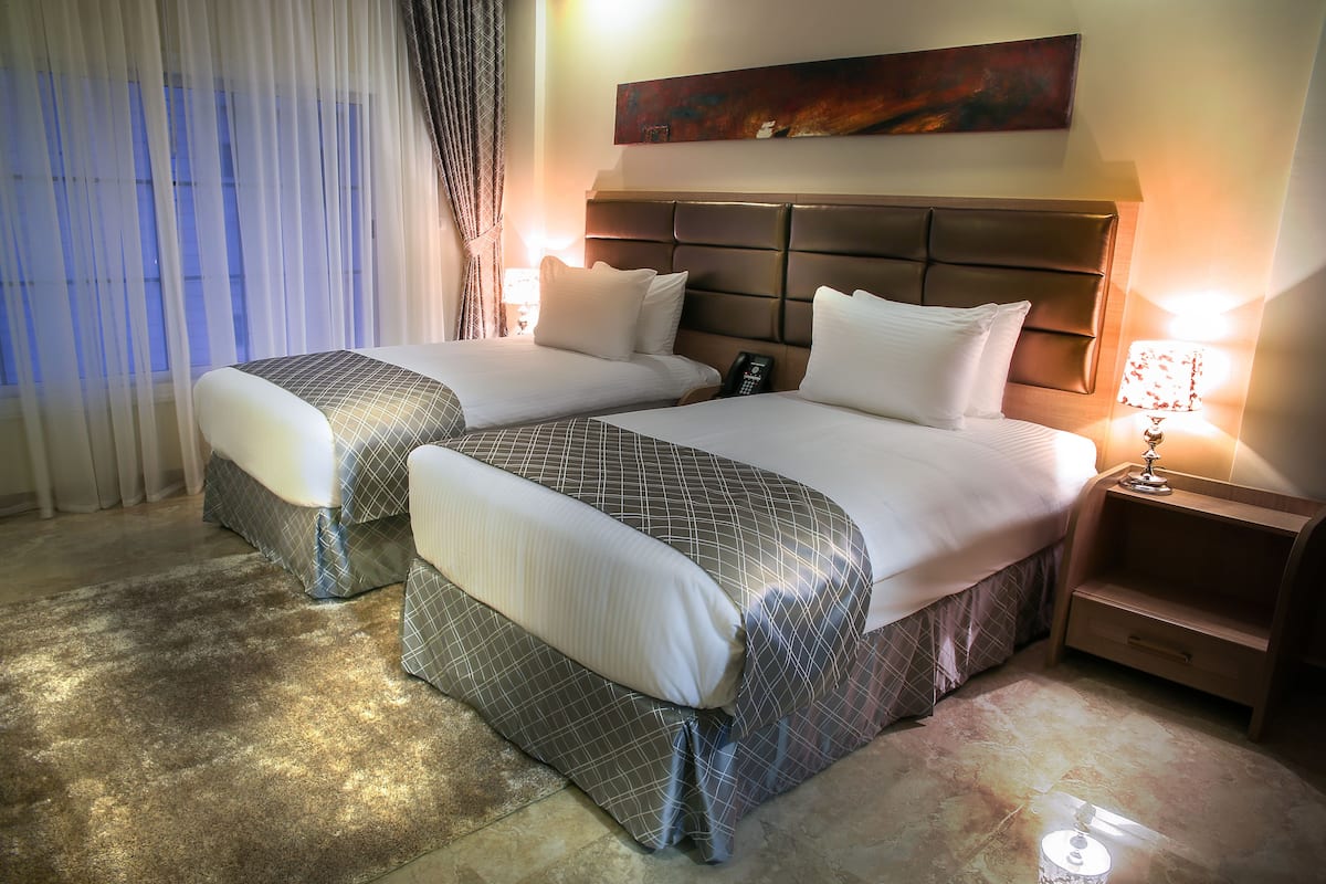 1 bedroom, in-room safe, desk, soundproofing
