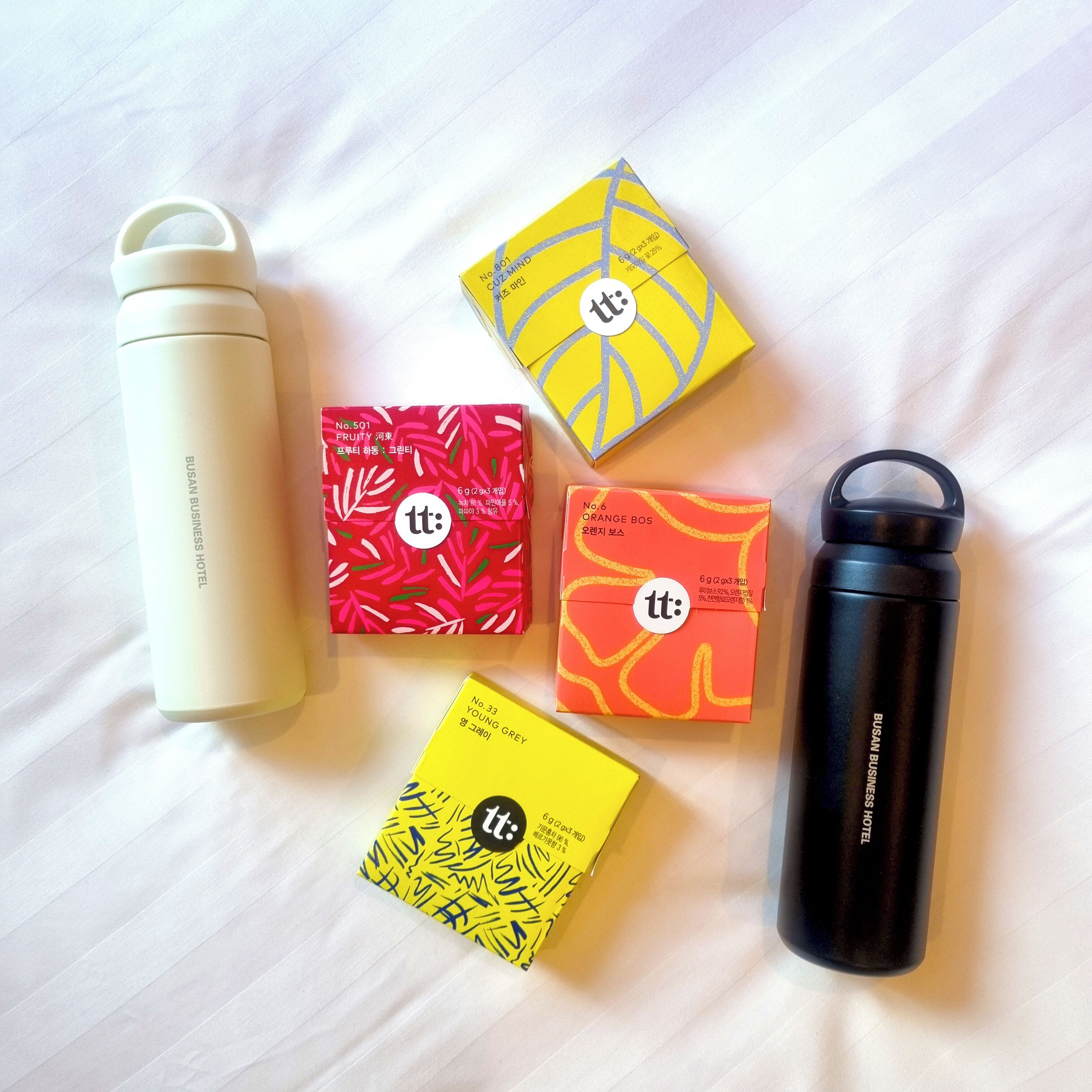 Premium bedding, in-room safe, desk, blackout drapes