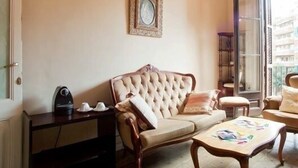 Suite | Living area - Trianon & Co Barcelona (Barcelona)