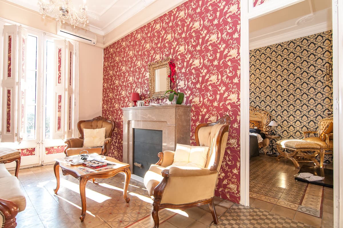Suite | Living room