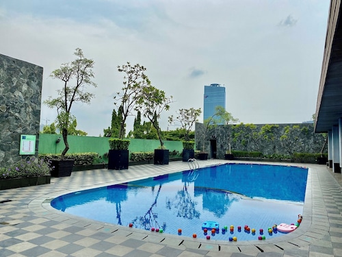 Whiz Prime Hotel Kelapa Gading