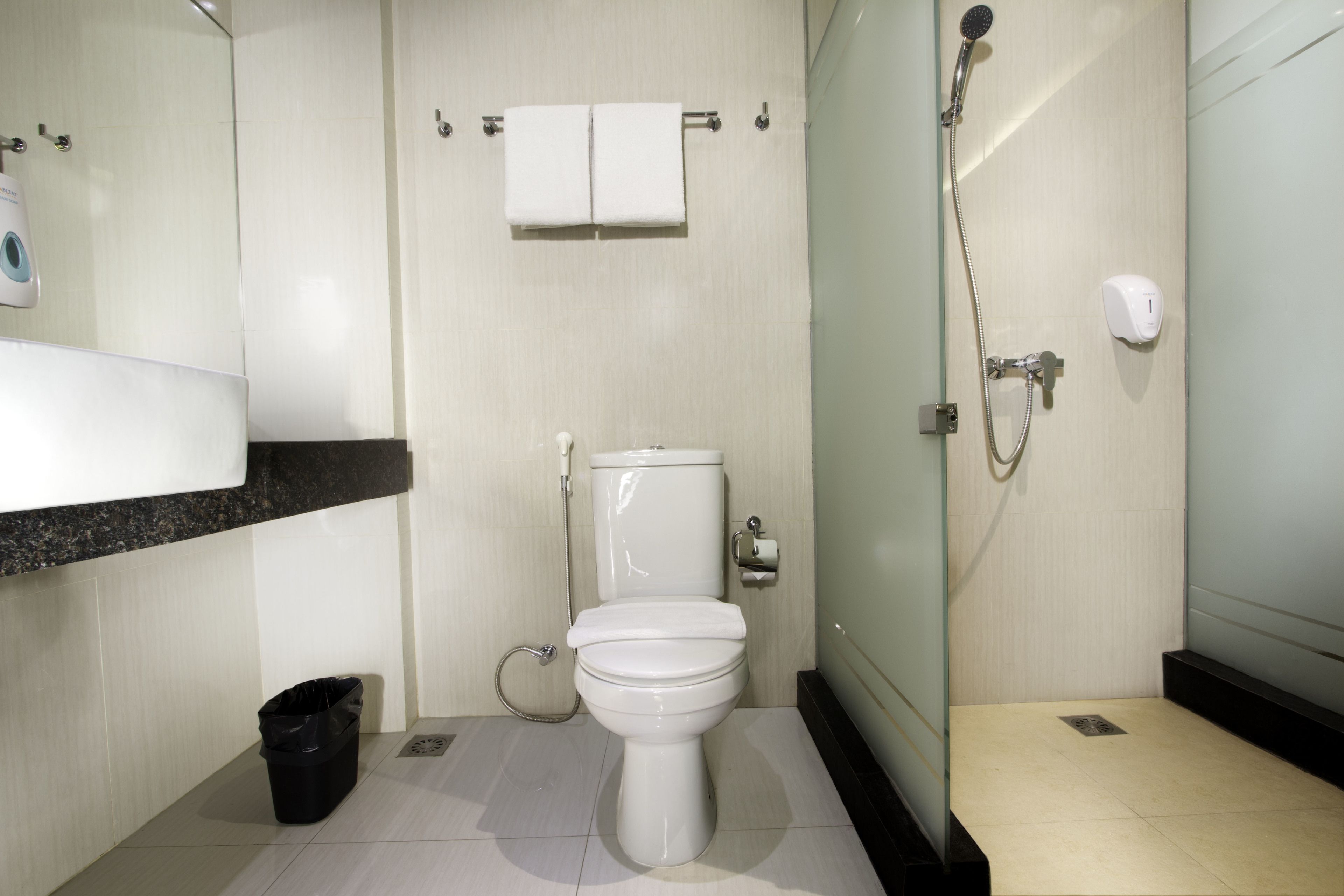 Photo - Whiz Prime Hotel Kelapa Gading