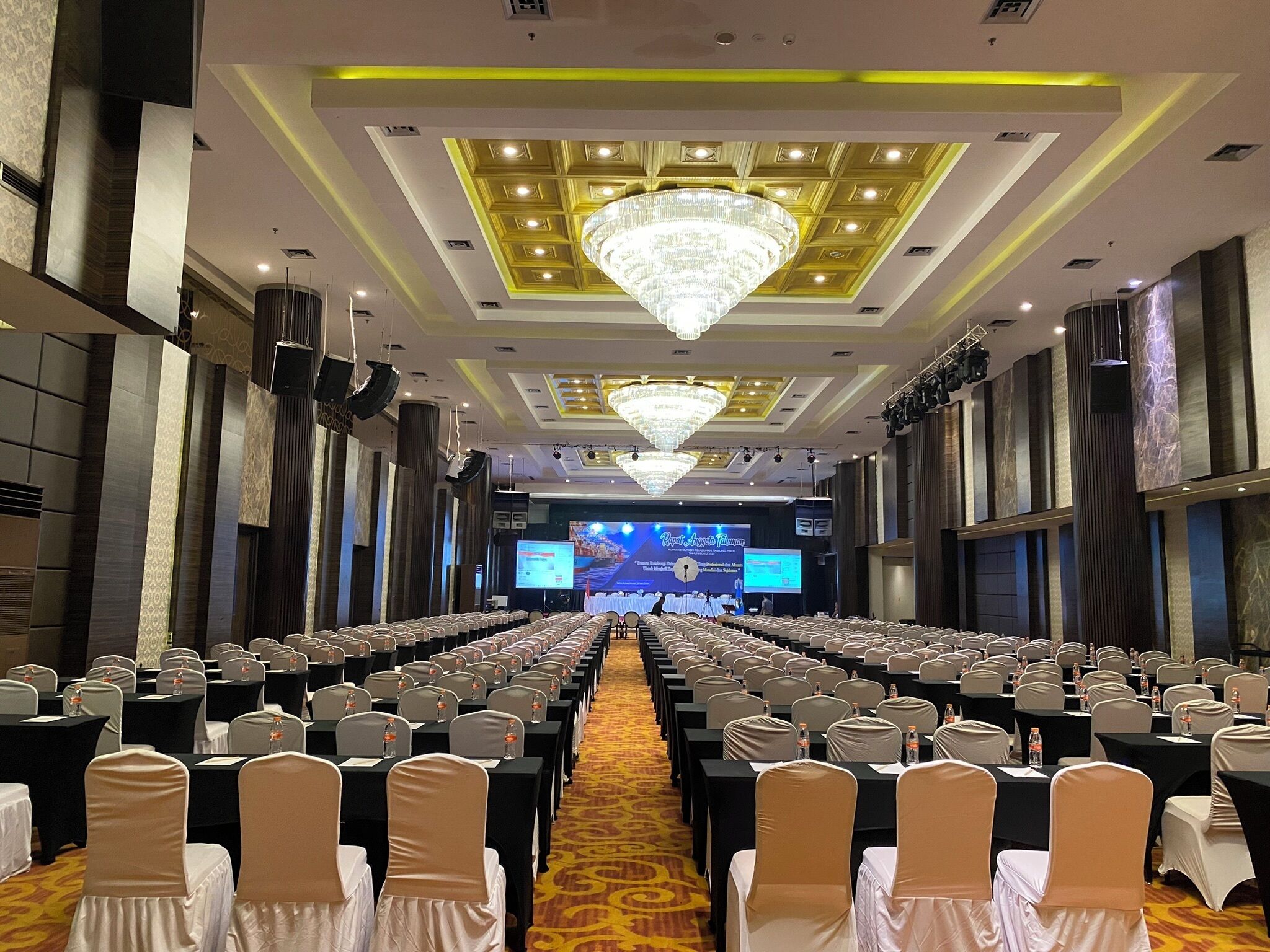 Photo - Whiz Prime Hotel Kelapa Gading