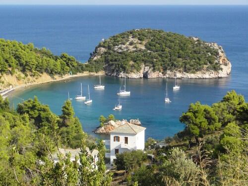 Stafylos Suites Boutique Hotel