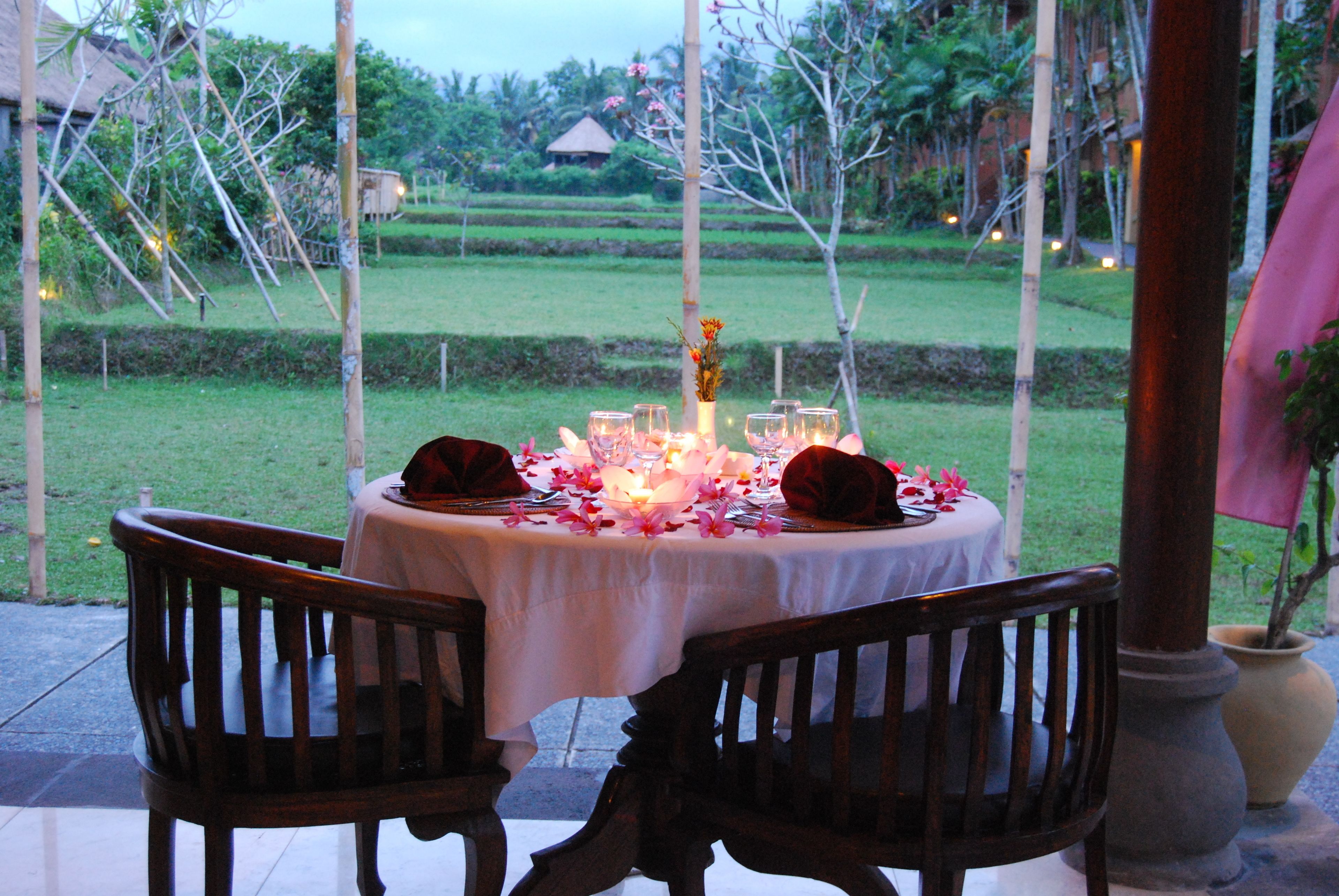 breakfast, lunch, dinner served; indonesian cuisine, pool views