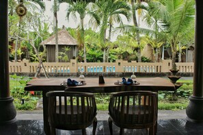 Breakfast, lunch, dinner served; Indonesian cuisine, pool views  - Saren Indah Hotel (Ubud)
