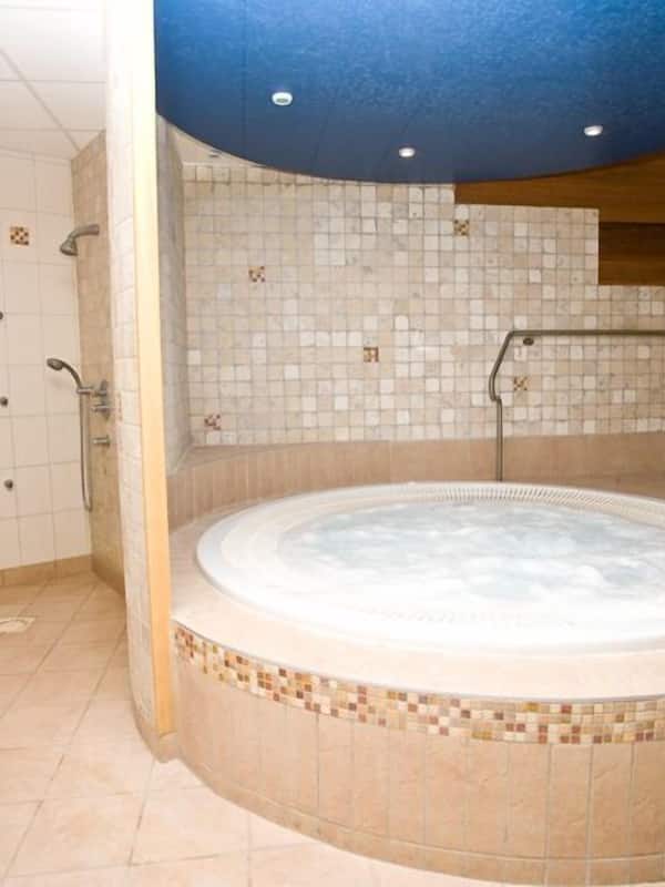 Baño turco o hammam, terapia ayurvédica y masajes