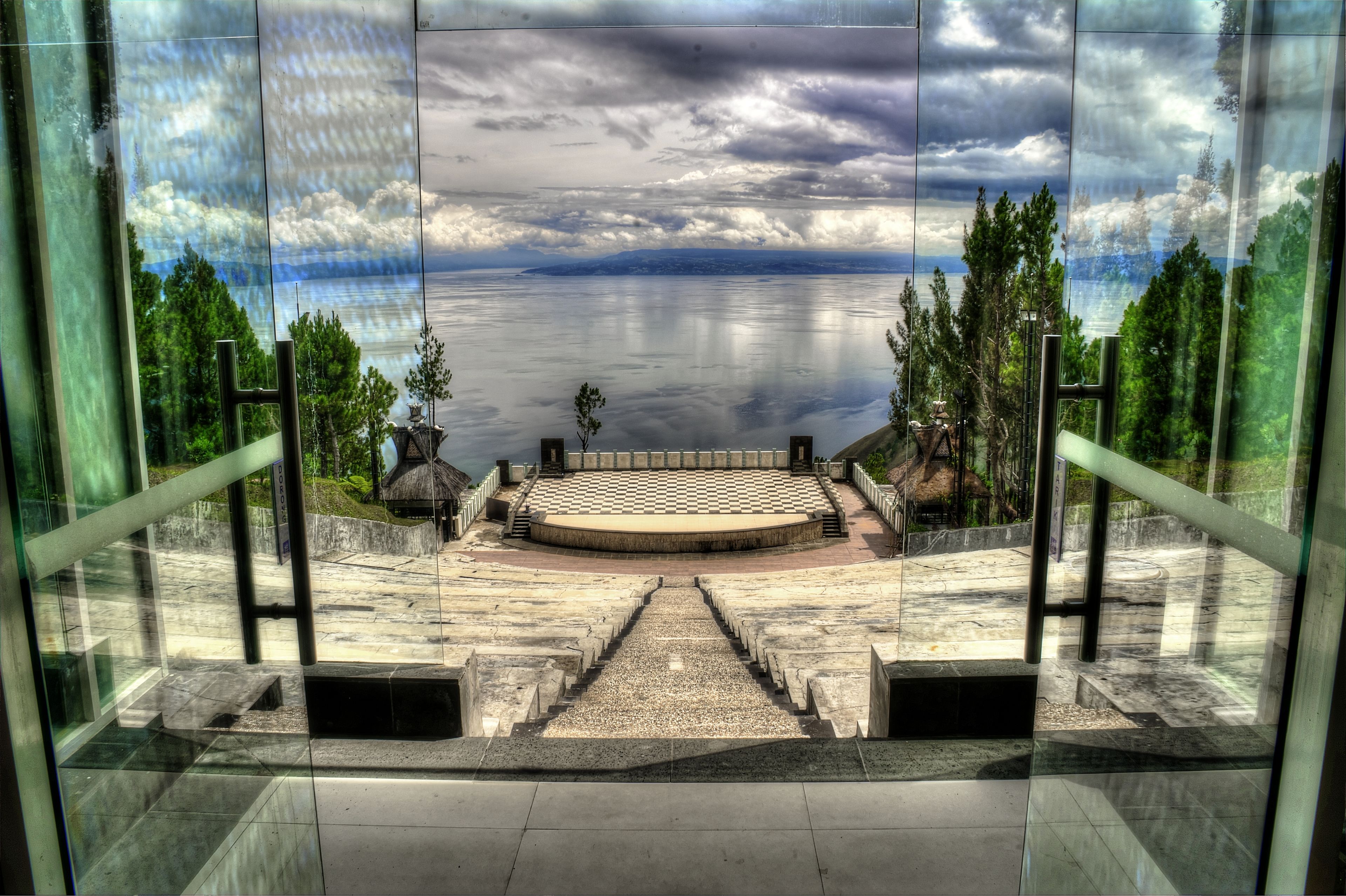 outdoor banquet area