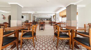 Bar (on property) - Hotel O7 Colombo (Manacor)