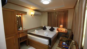 Free minibar items, desk, blackout drapes, free WiFi