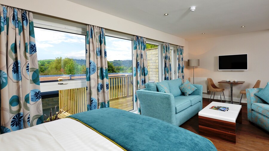 The View at The White Horse Woolley Moor