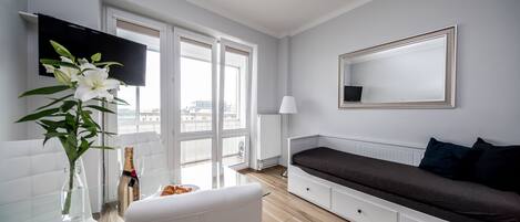 Suite Studio Confort, 1 lit double et 1 canapé-lit | Couette en duvet d'oie, décoration personnalisée