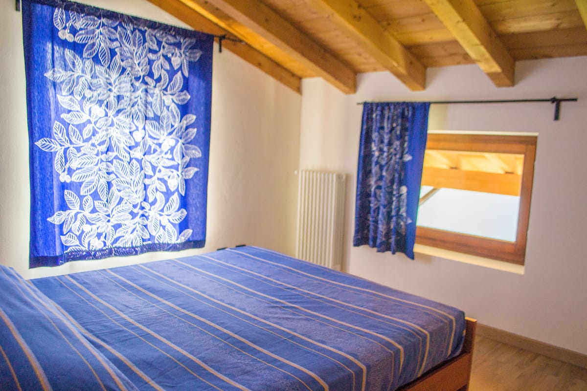 Departamento, 3 habitaciones, vista al lago | 1 habitación, wifi gratis y ropa de cama