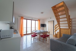 Panoramic Apartment | Living area | Flat-screen TV - Residence Dorio (Dorio)