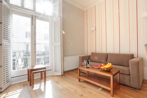 Executive Apartment, 1 Bedroom | Living room - Apartments Inn London Lancaster (London)