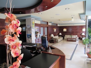 Reception - Virgen del Camino (Pontevedra)