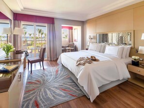 Premium room | Articles gratuits dans le mini-bar, coffres-forts dans les chambres