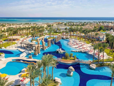Esterni. Rixos Premium Seagate