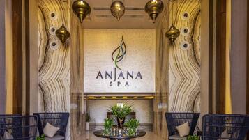 Couples treatment rooms, sauna, hot tub, steam room, Turkish bath