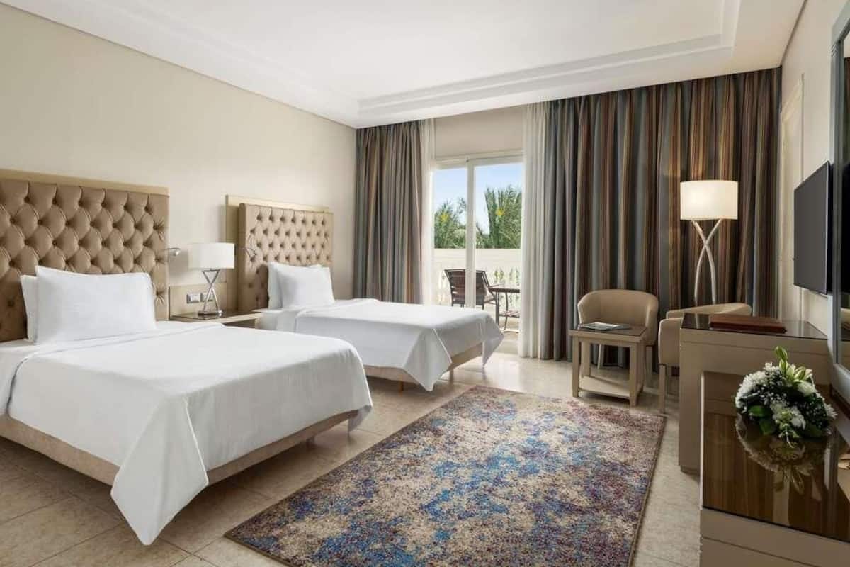 Deluxe Room Aqua Twin Bed | Free minibar, in-room safe, blackout curtains, soundproofing
