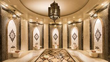 Parihoitohuone(ita), sauna, poreallas, höyrysauna, turkkilainen sauna