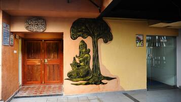 Couples treatment room(s), steam room, body treatments, aromatherapy
