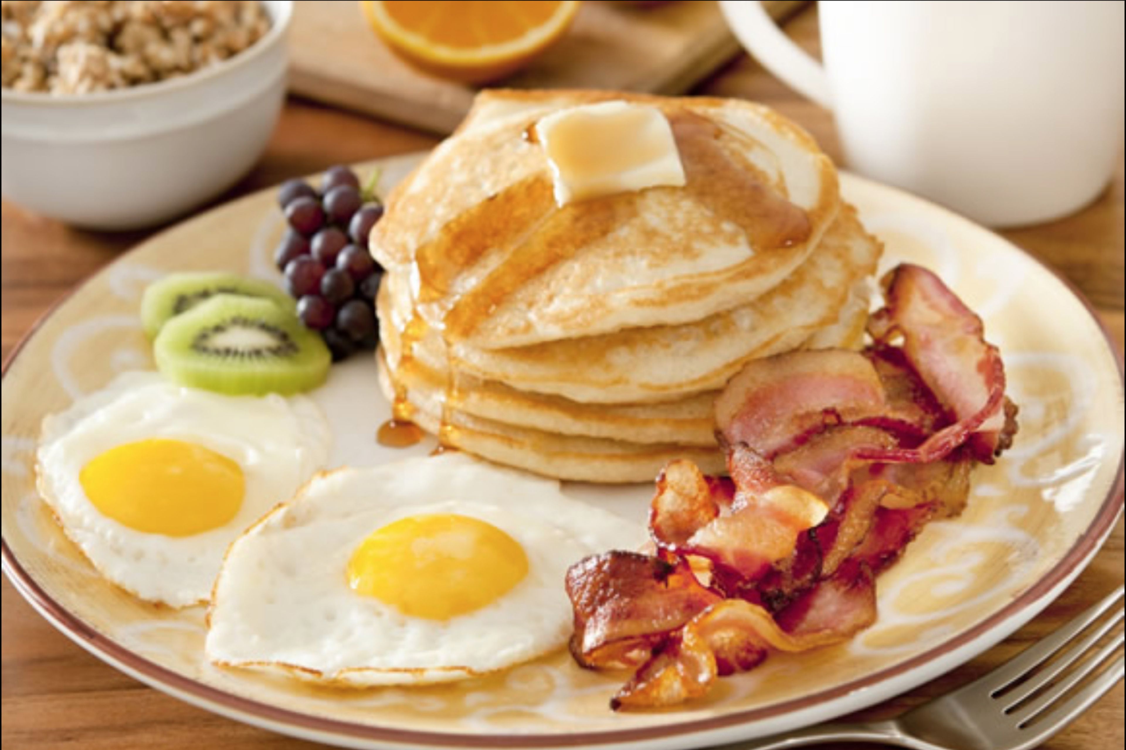 daily continental breakfast for a fee